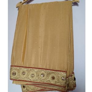 Saree with unstitched blouse piece